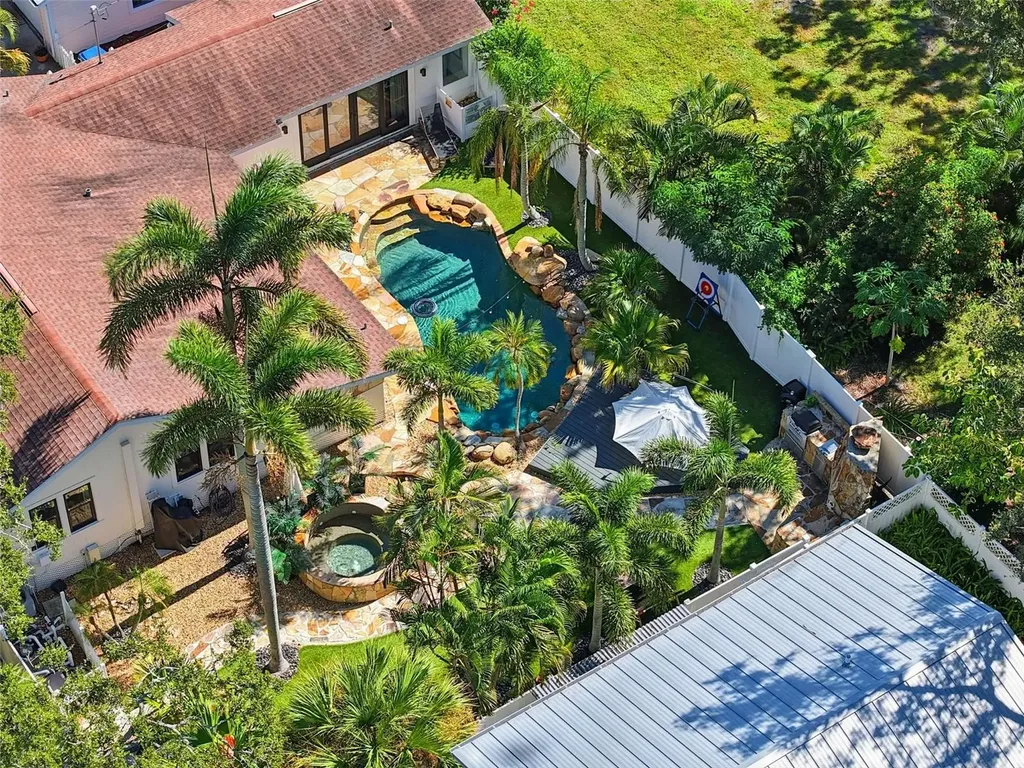 517 Avery Avenue Crystal Beach FL 34681