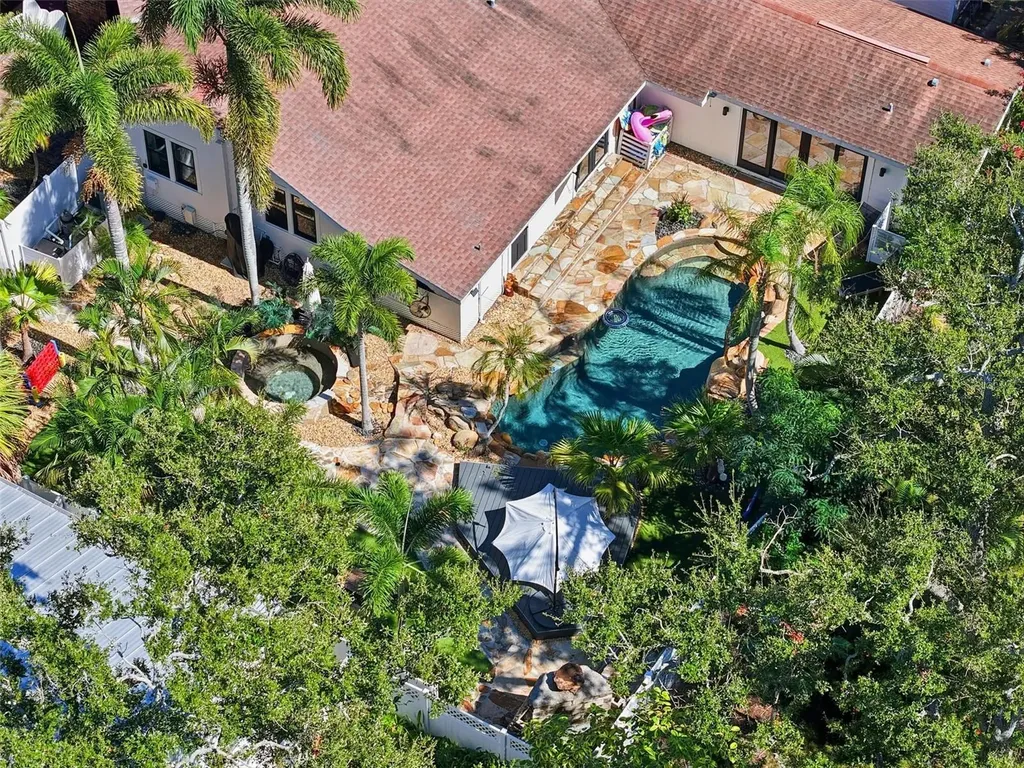 517 Avery Avenue Crystal Beach FL 34681
