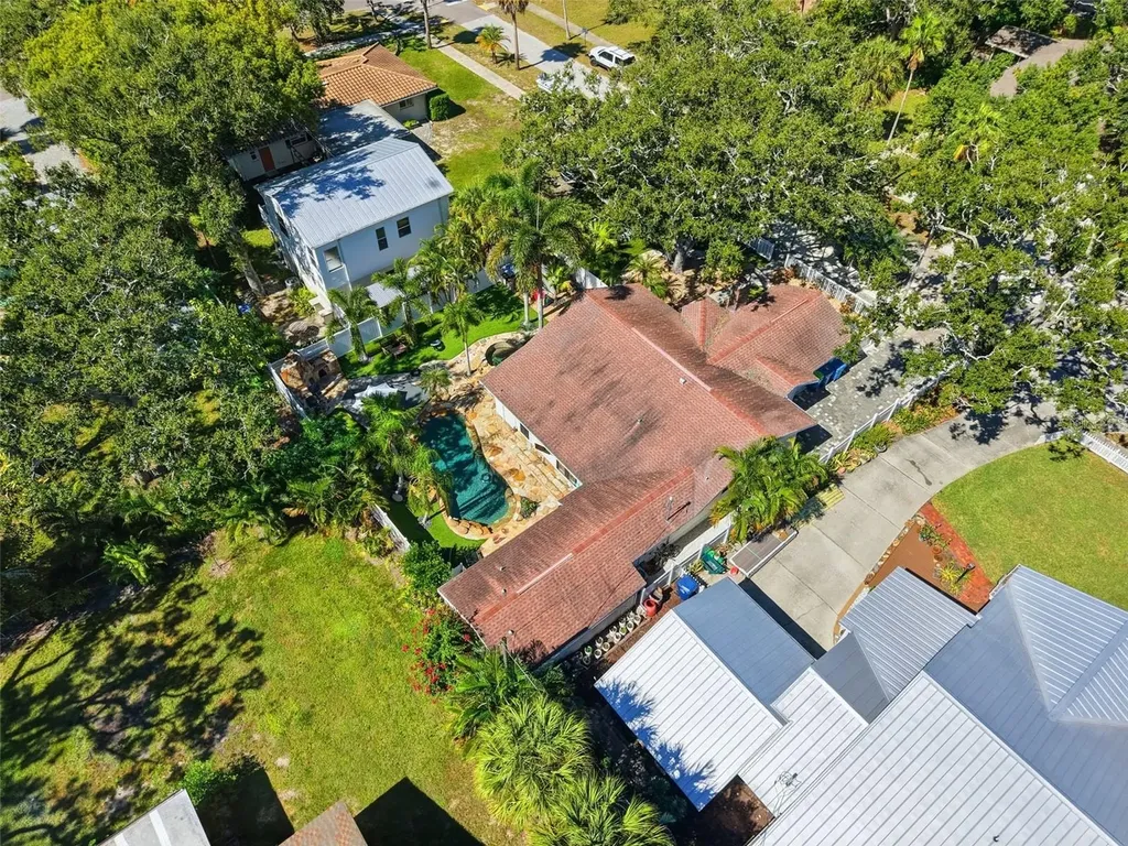 517 Avery Avenue Crystal Beach FL 34681