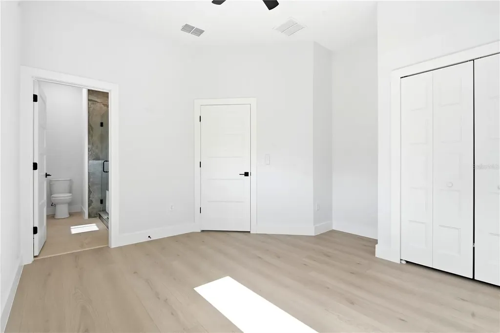 1232 Virginia Drive Orlando FL 32803