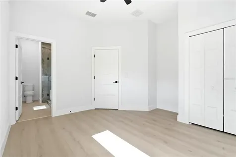 1232 Virginia Drive Orlando FL 32803