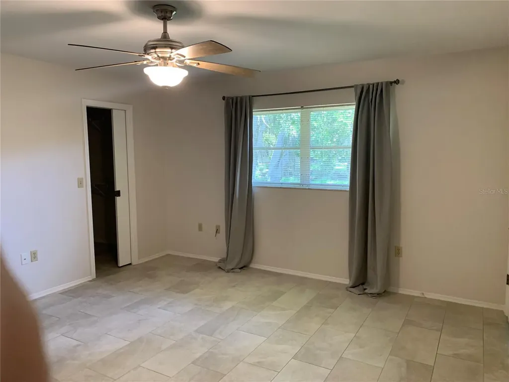 2193 Cork Oak Street E Sarasota FL 34232