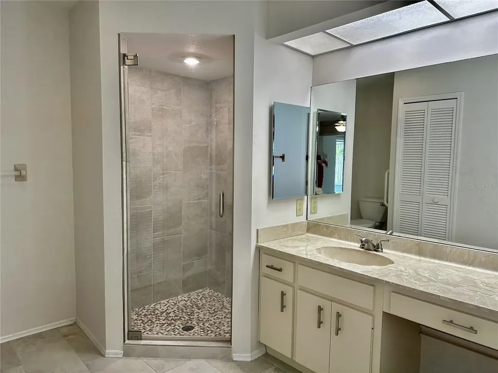 2193 Cork Oak Street E Sarasota FL 34232