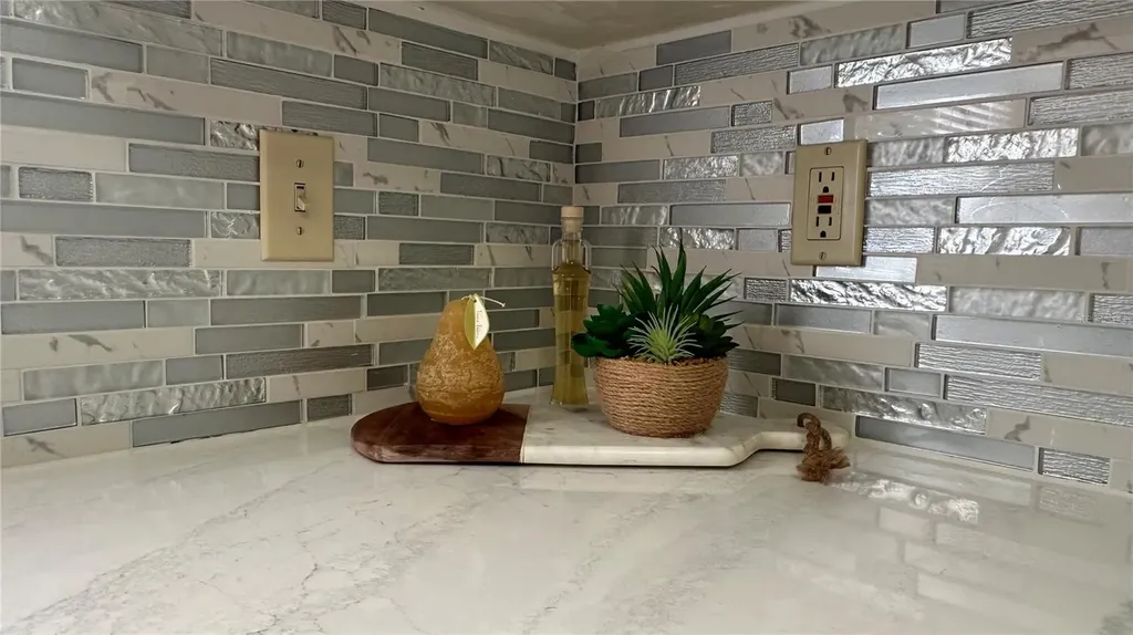 2193 Cork Oak Street E Sarasota FL 34232