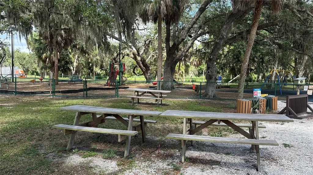 2193 Cork Oak Street E Sarasota FL 34232