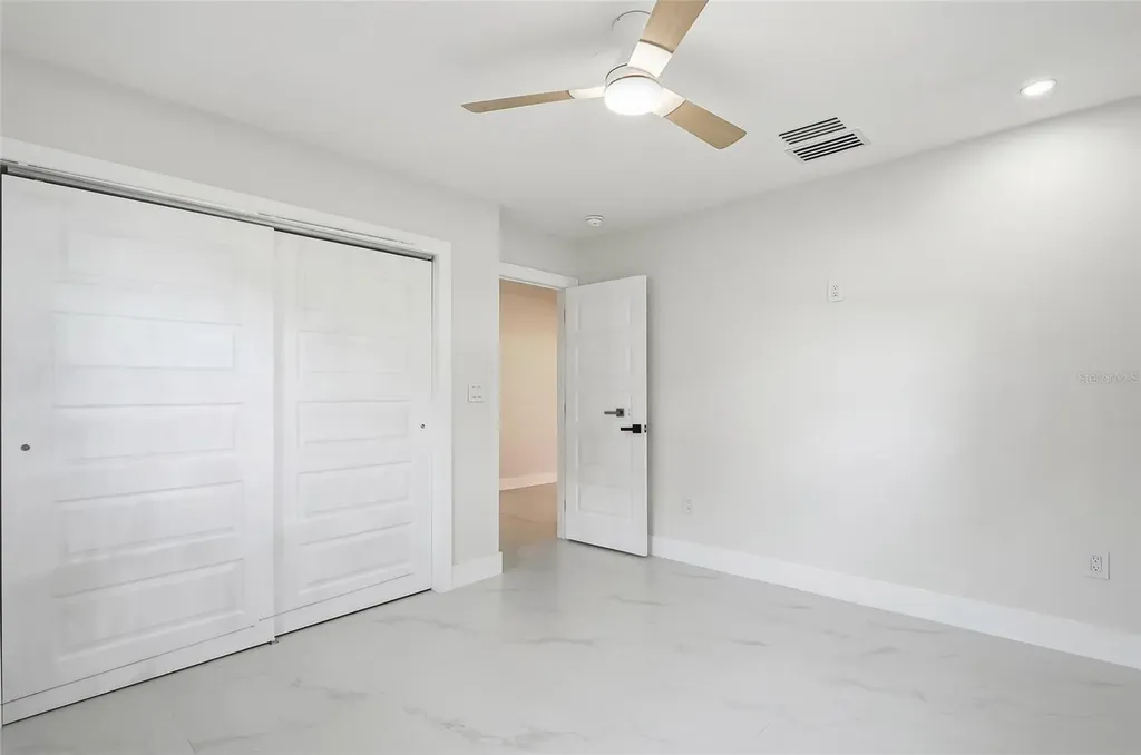 8118 Tanglewood Lane Tampa FL 33615