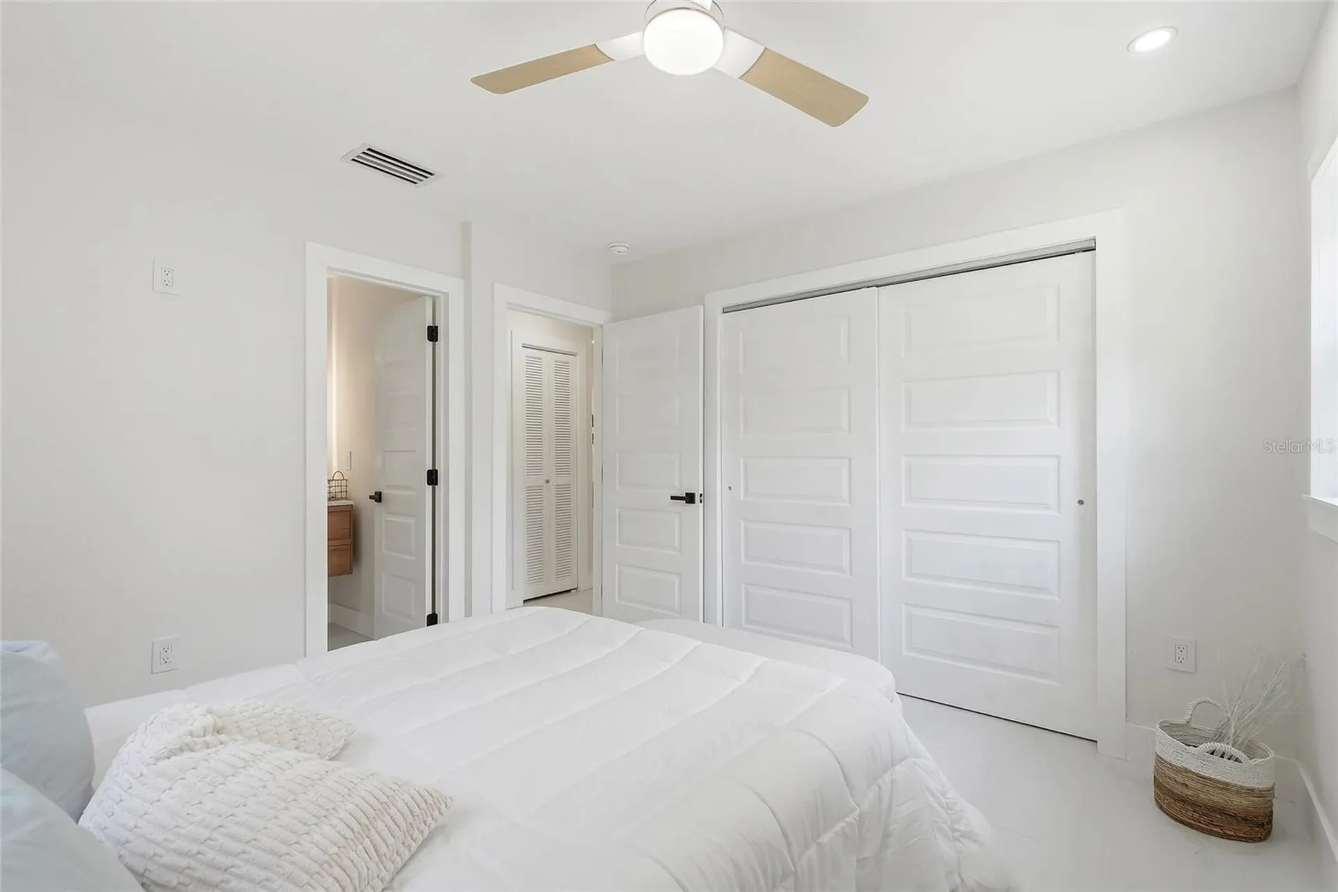 8118 Tanglewood Lane Tampa FL 33615