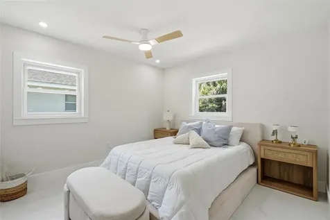 8118 Tanglewood Lane Tampa FL 33615