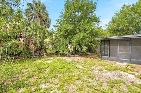 8118 Tanglewood Lane Tampa FL 33615