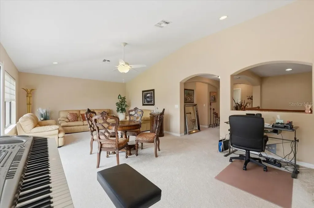 268 Oak Landing Lane Mulberry FL 33860
