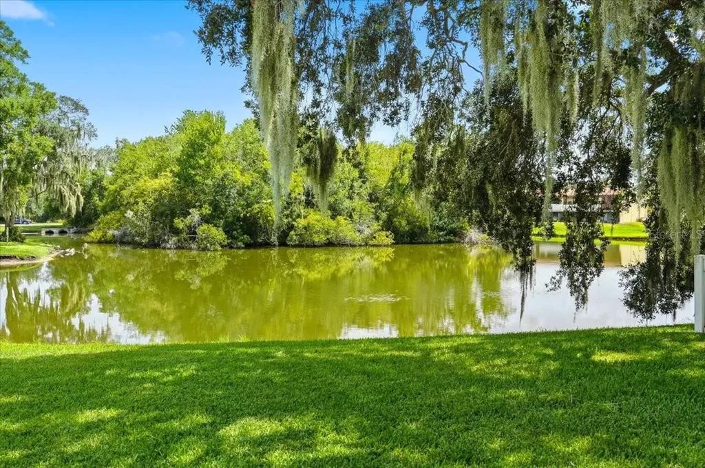 268 Oak Landing Lane Mulberry FL 33860