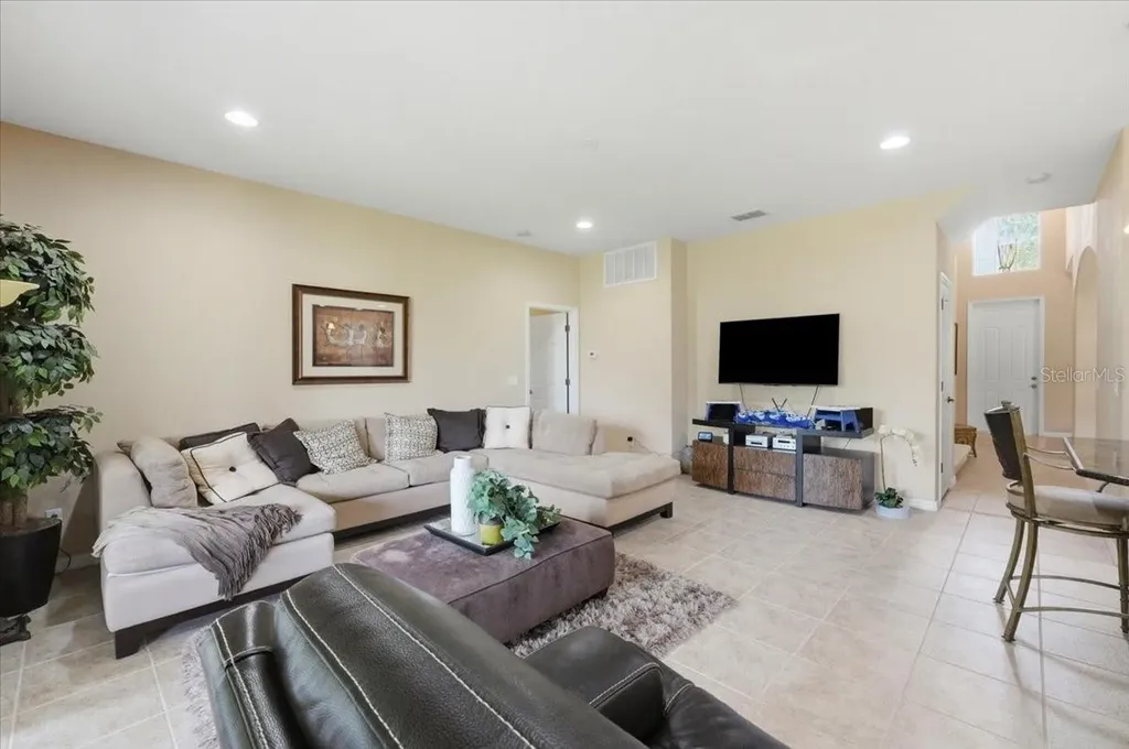 268 Oak Landing Lane Mulberry FL 33860