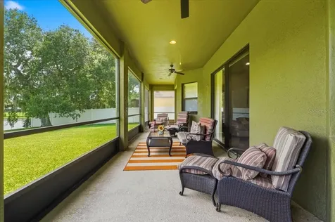 268 Oak Landing Lane Mulberry FL 33860