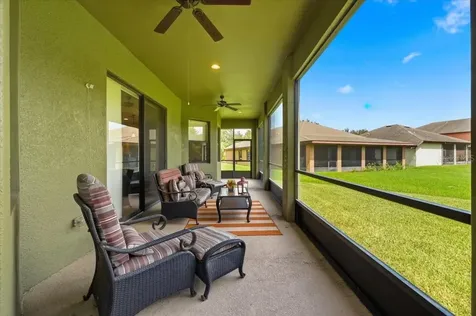 268 Oak Landing Lane Mulberry FL 33860