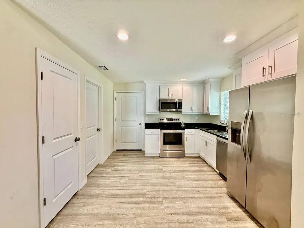 2904 E Columbus Drive Tampa FL 33605