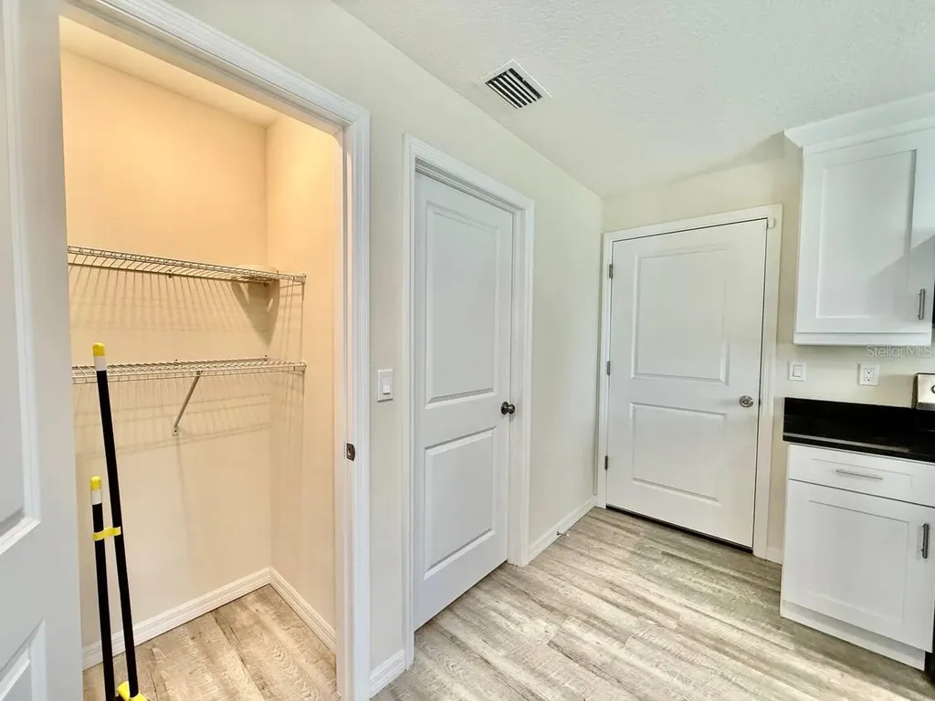 2904 E Columbus Drive Tampa FL 33605