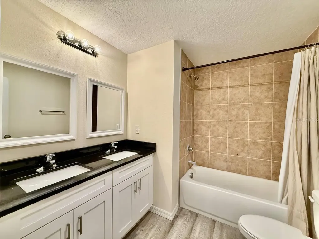 2904 E Columbus Drive Tampa FL 33605