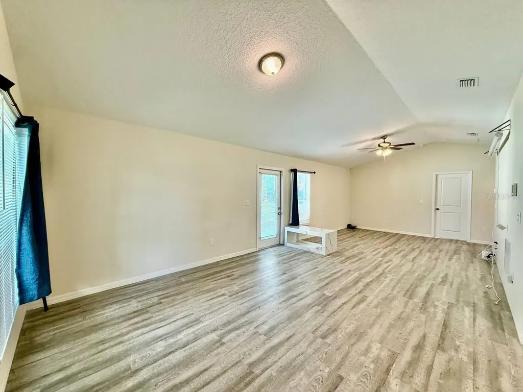 2904 E Columbus Drive Tampa FL 33605