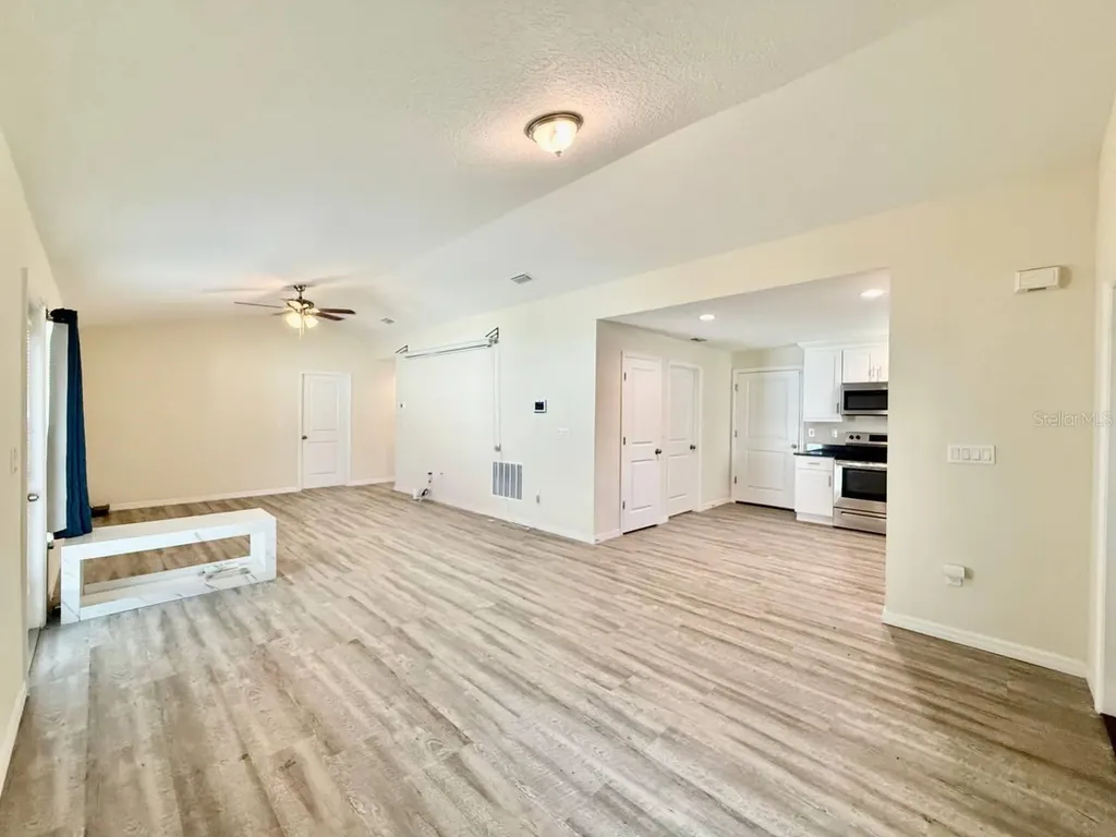 2904 E Columbus Drive Tampa FL 33605