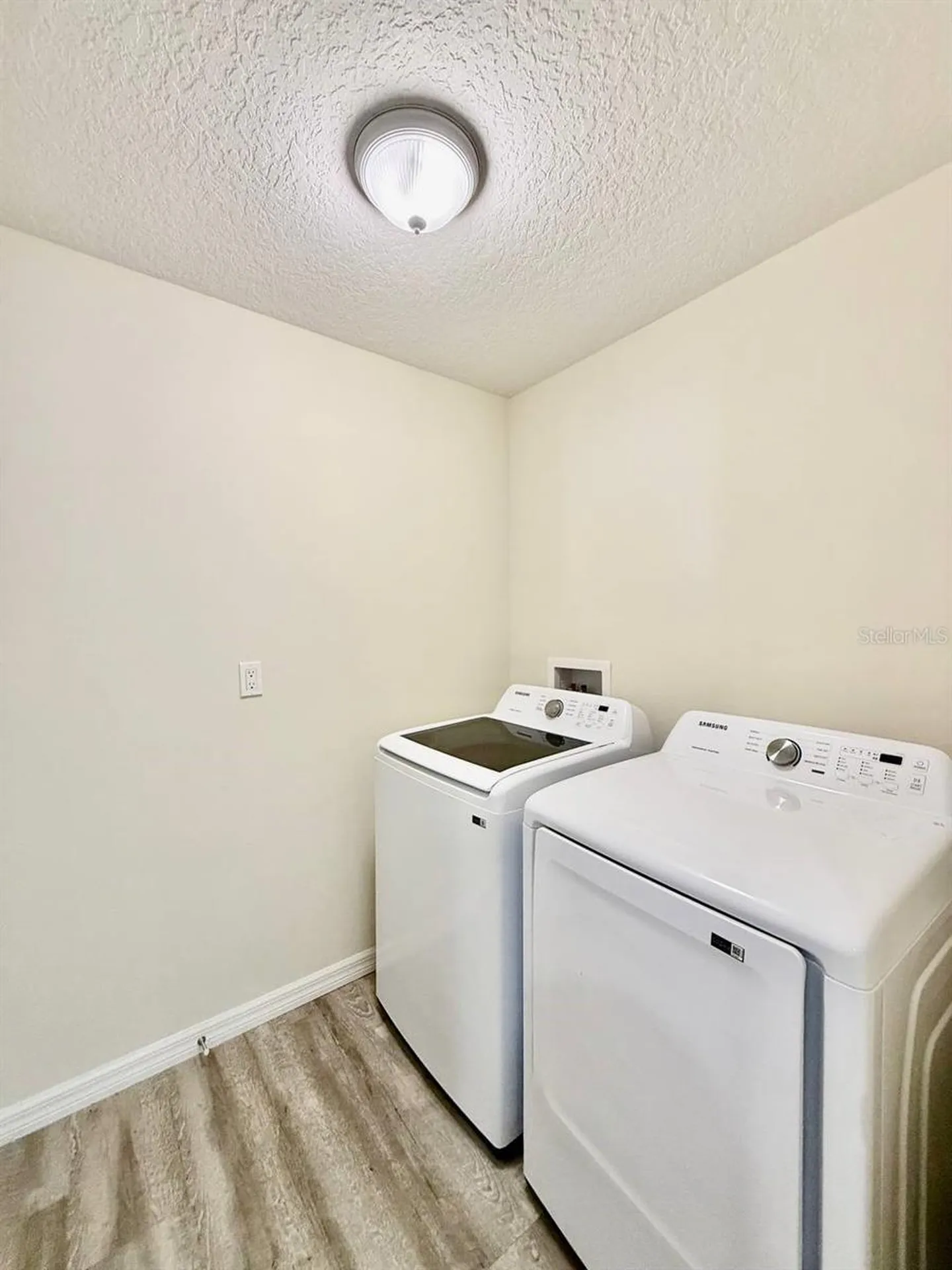 2904 E Columbus Drive Tampa FL 33605