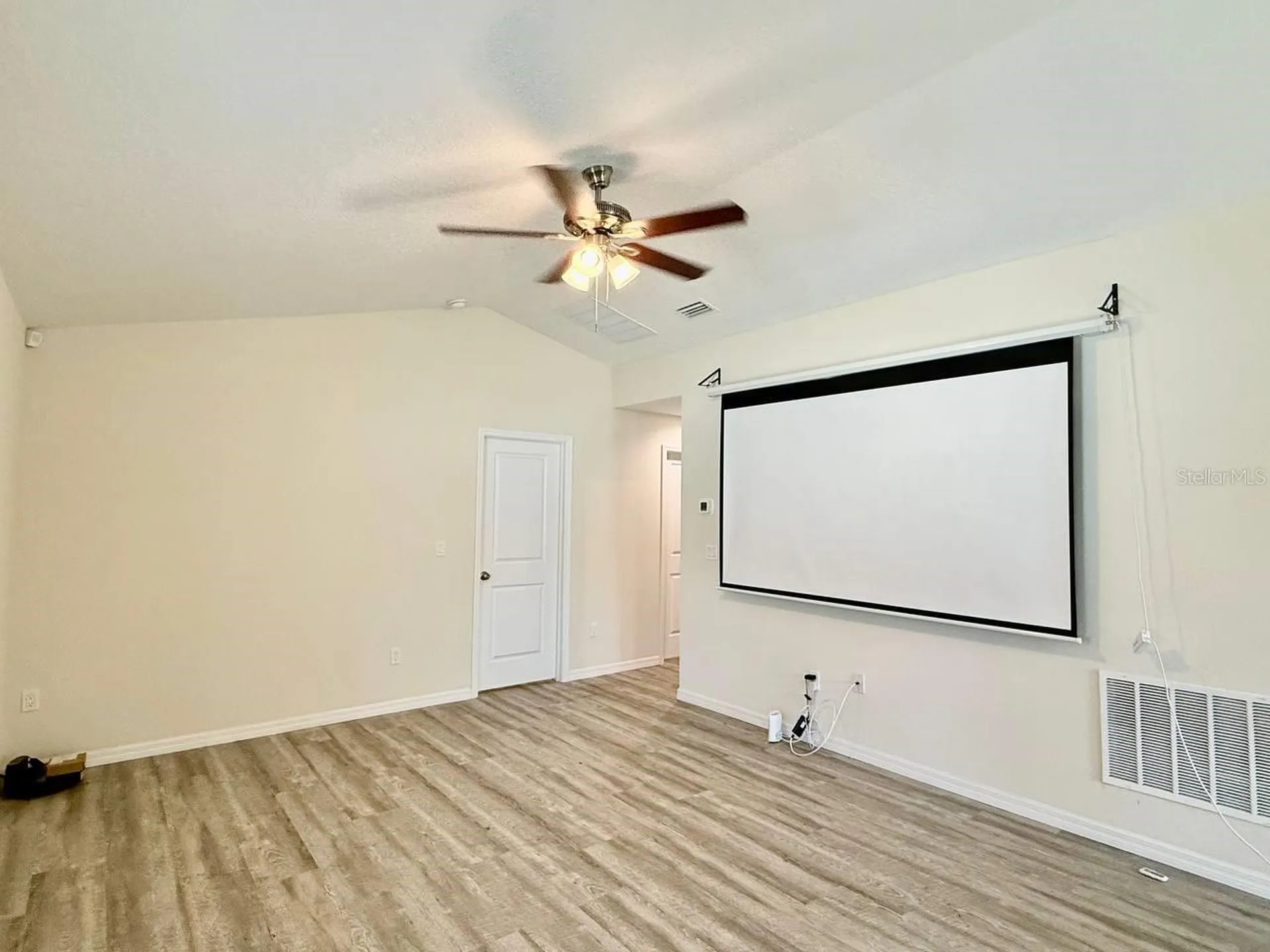 2904 E Columbus Drive Tampa FL 33605
