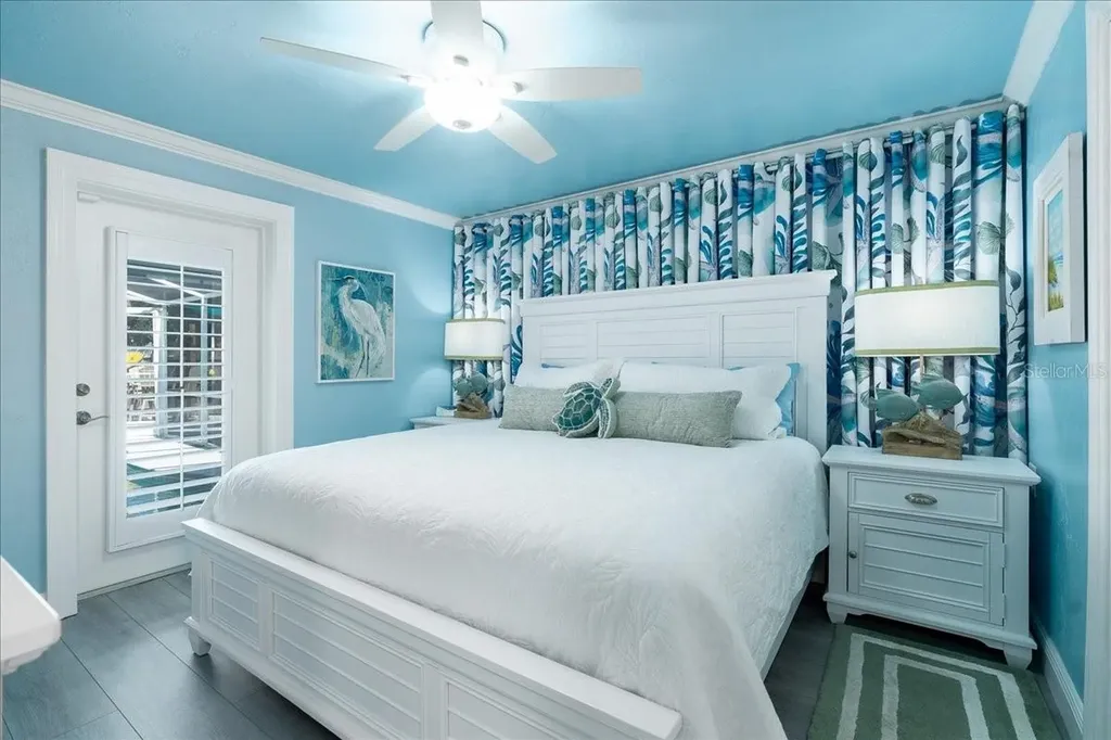 301 N Pine Street New Smyrna Beach FL 32169