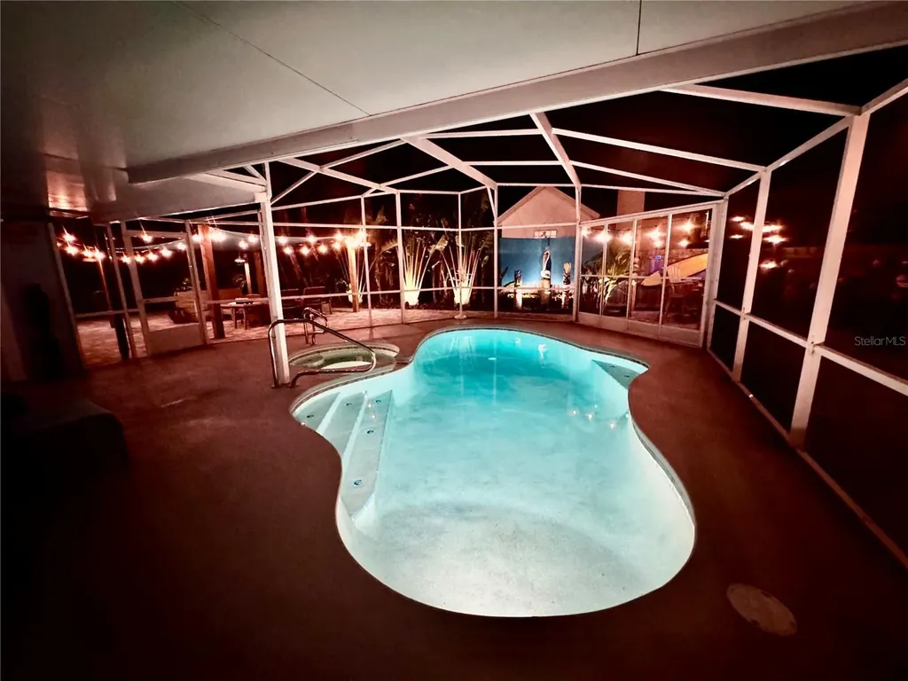 301 N Pine Street New Smyrna Beach FL 32169