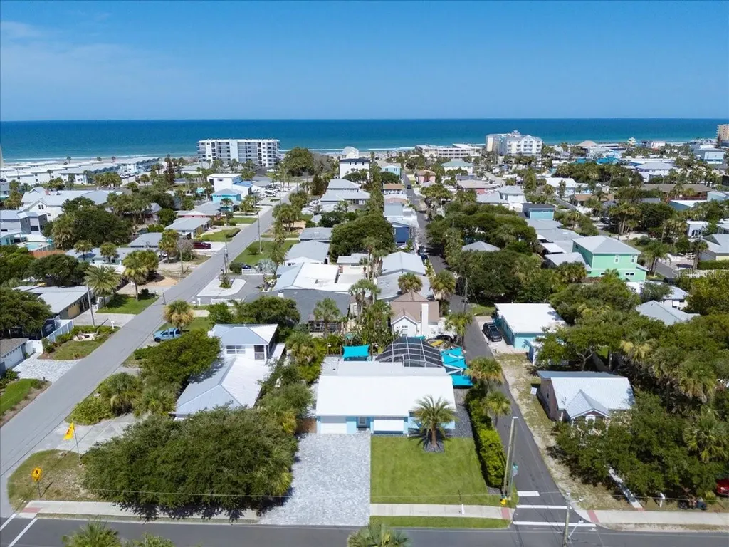 301 N Pine Street New Smyrna Beach FL 32169
