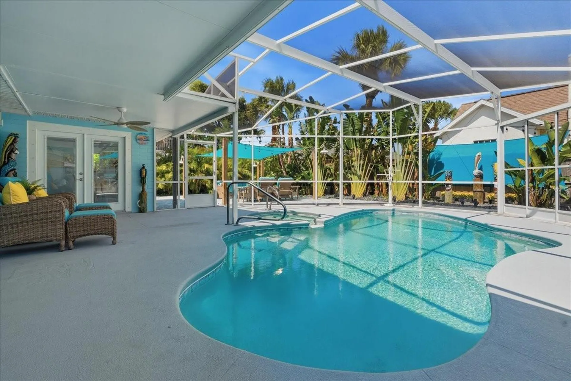 301 N Pine Street New Smyrna Beach FL 32169