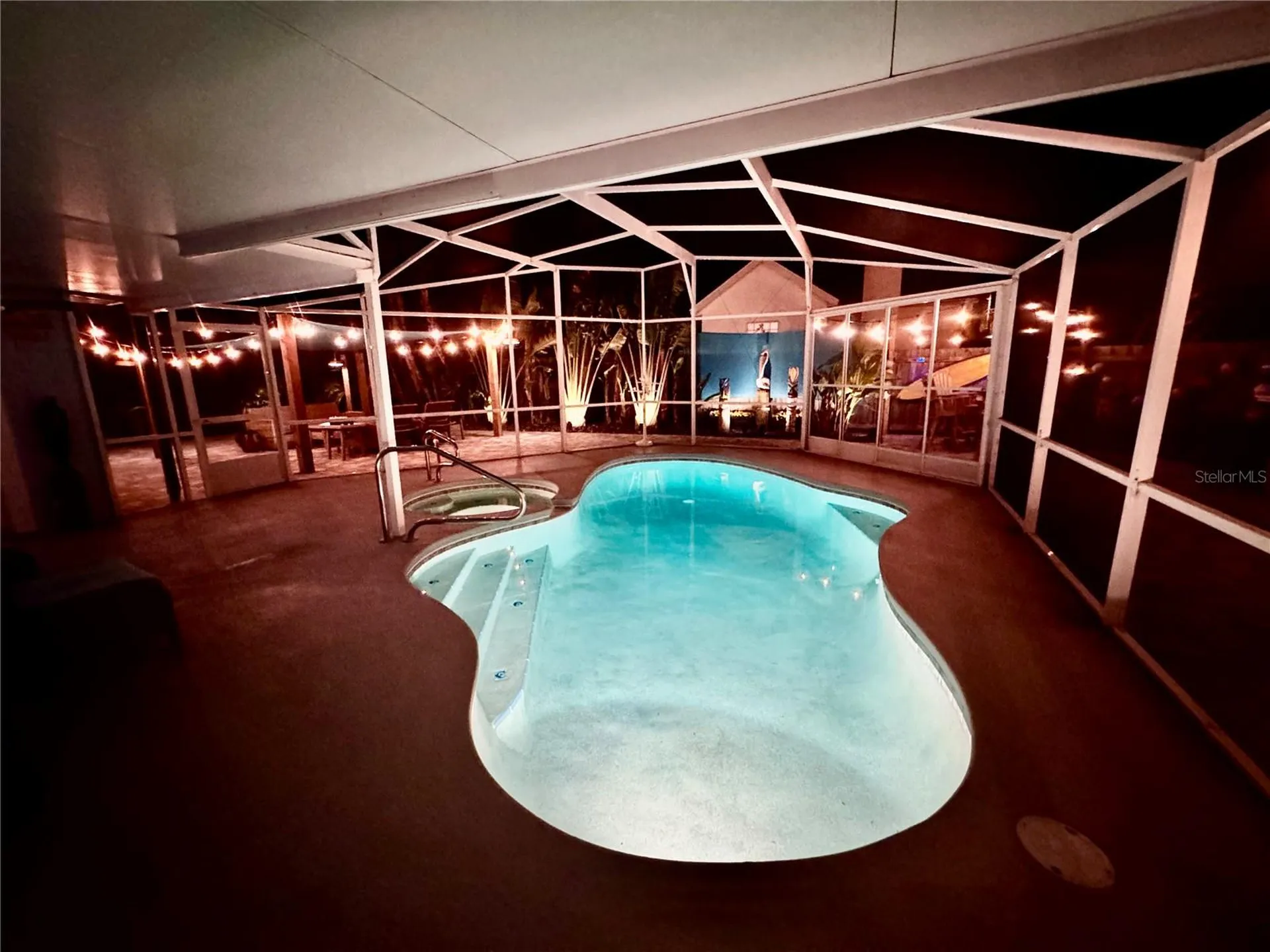 301 N Pine Street New Smyrna Beach FL 32169