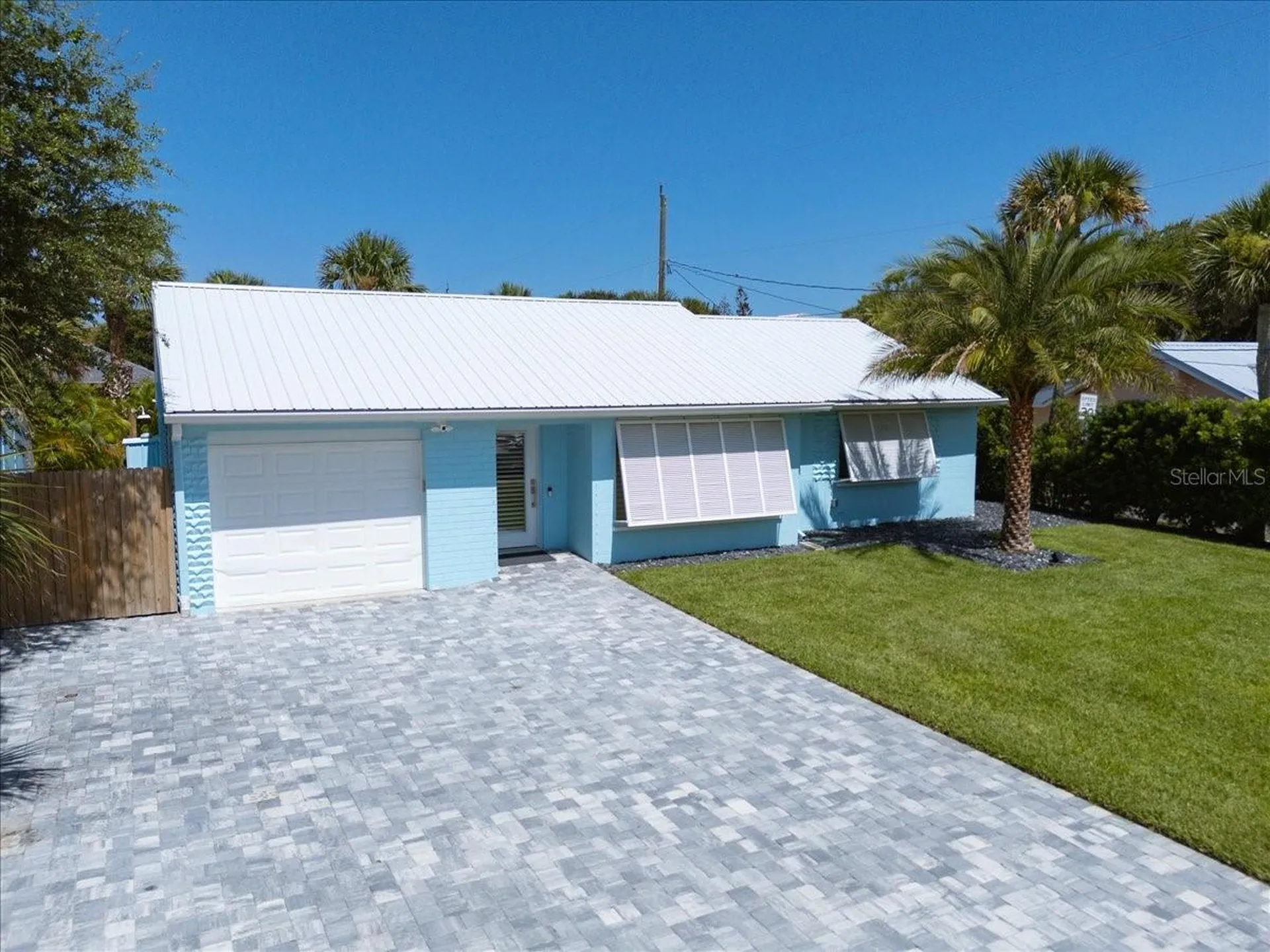 301 N Pine Street New Smyrna Beach FL 32169