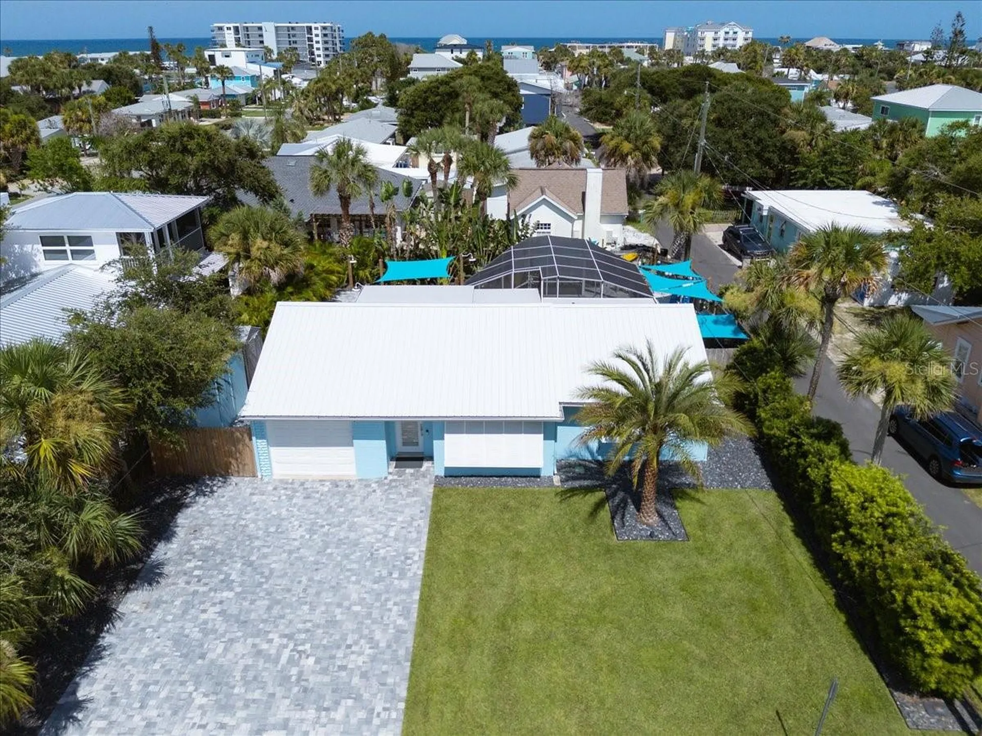 301 N Pine Street New Smyrna Beach FL 32169