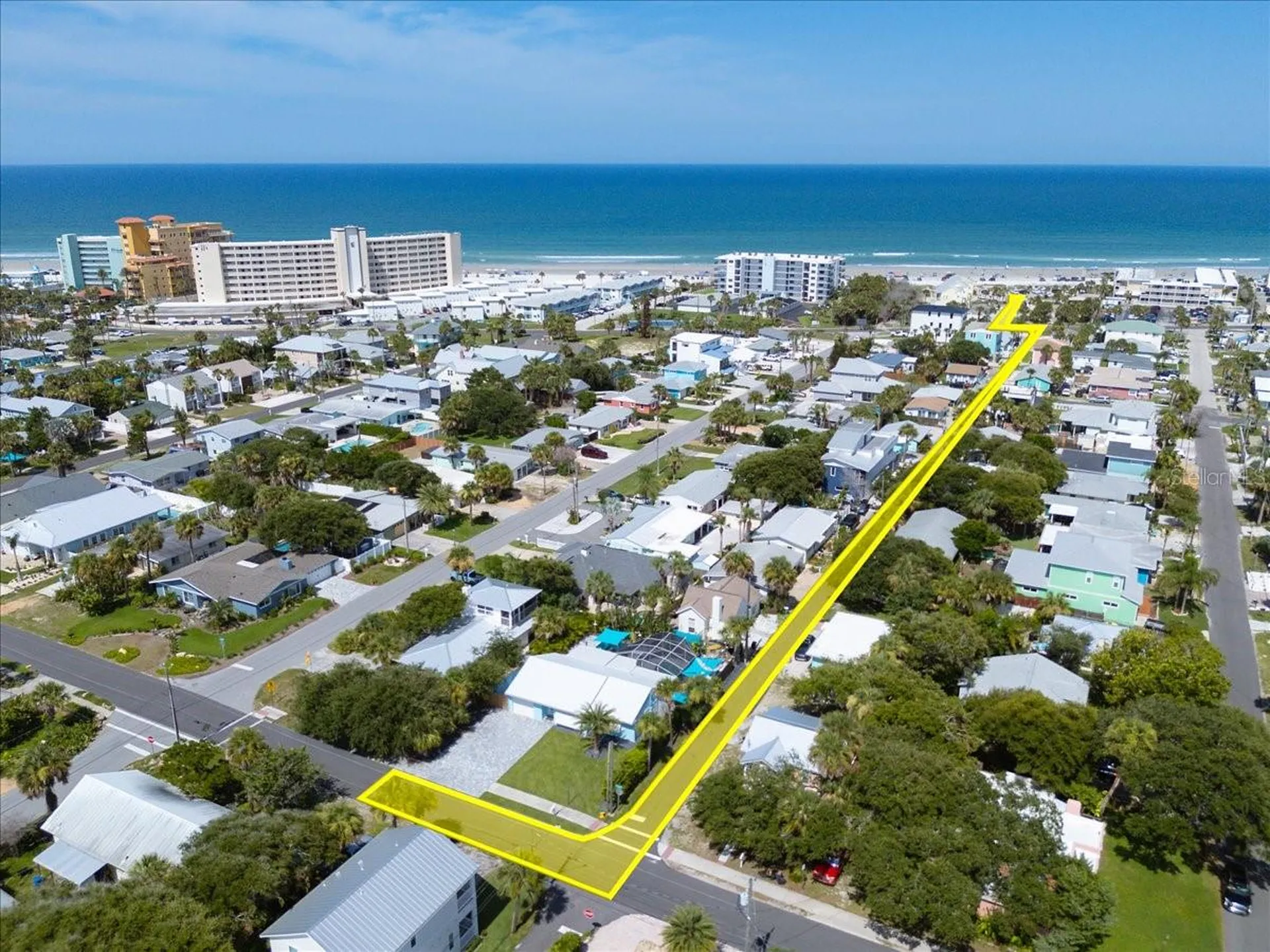 301 N Pine Street New Smyrna Beach FL 32169