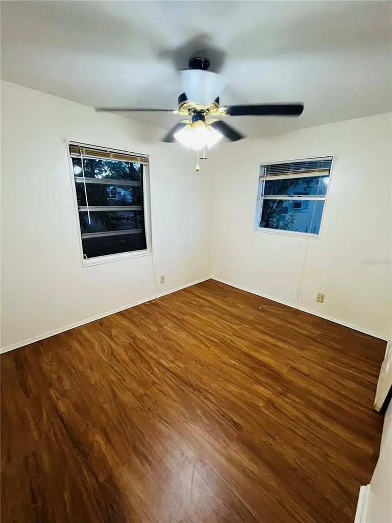 5325 Lime Avenue Seffner FL 33584