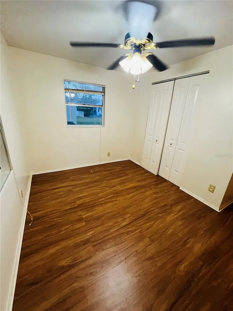 5325 Lime Avenue Seffner FL 33584