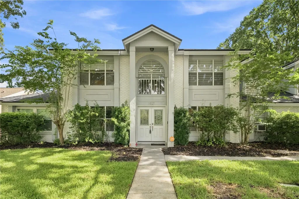 1927 Palm View Drive Apopka FL 32712
