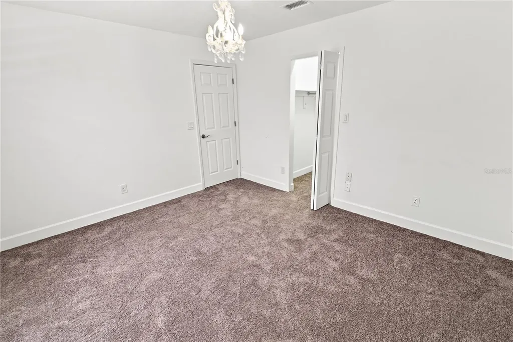 1927 Palm View Drive Apopka FL 32712