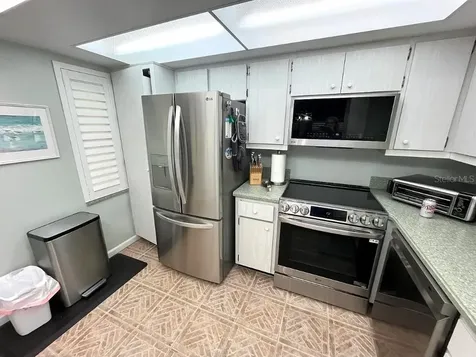 1250 N Portofino Drive Sarasota FL 34242