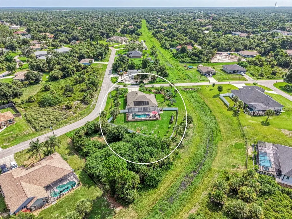 2705 Lamkin Road North Port FL 34288