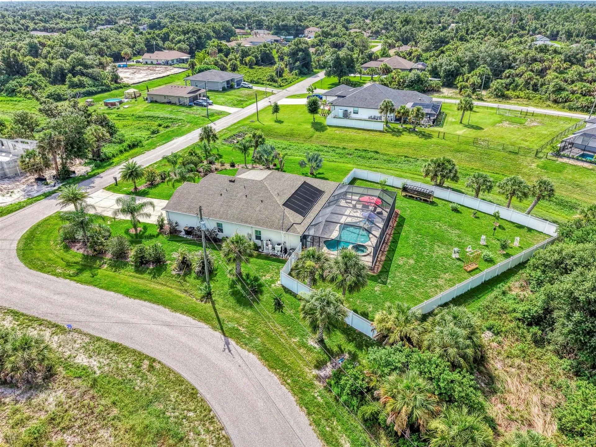 2705 Lamkin Road North Port FL 34288
