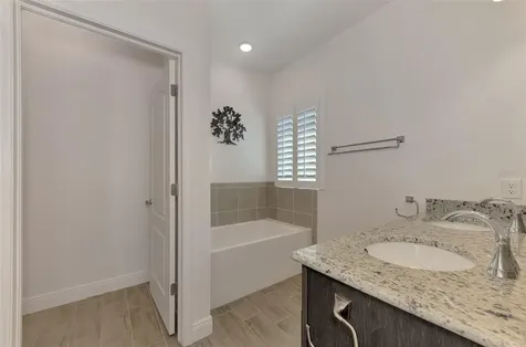 2705 Lamkin Road North Port FL 34288