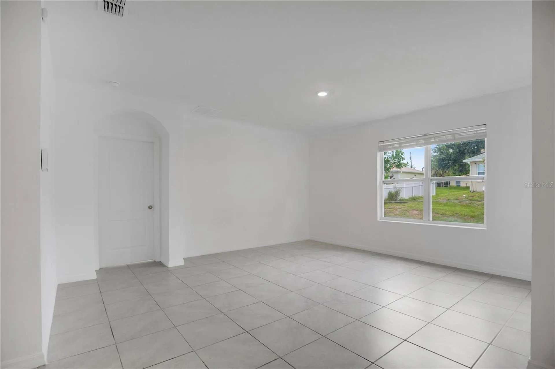 1942 Marlow Street Deltona FL 32738