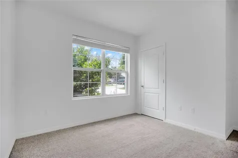 1942 Marlow Street Deltona FL 32738