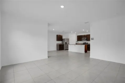 1942 Marlow Street Deltona FL 32738