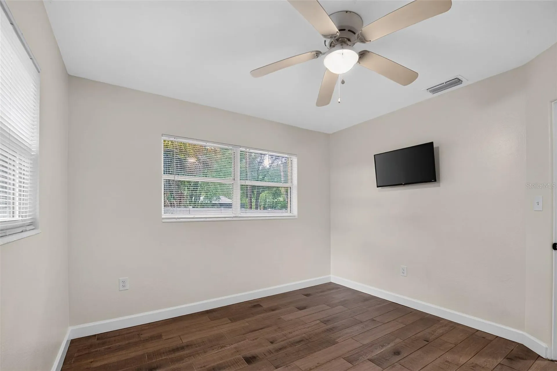 6270 62nd Avenue N Pinellas Park FL 33781