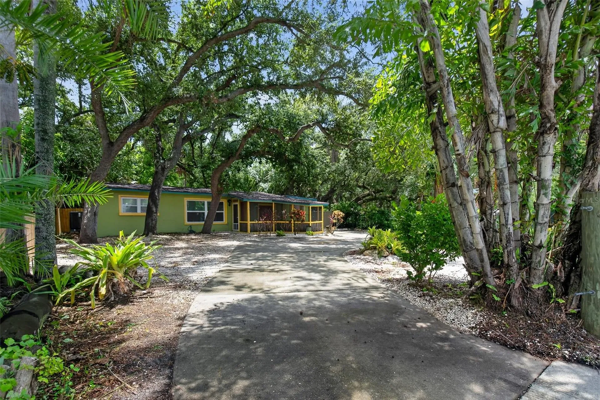 6270 62nd Avenue N Pinellas Park FL 33781