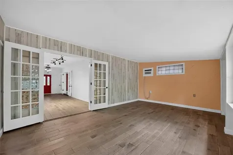 6270 62nd Avenue N Pinellas Park FL 33781