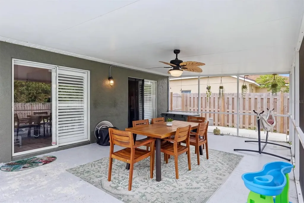306 111th Street E Bradenton FL 34212