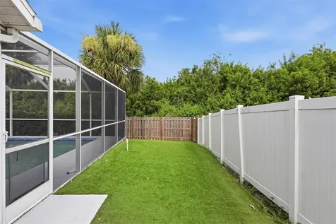 306 111th Street E Bradenton FL 34212