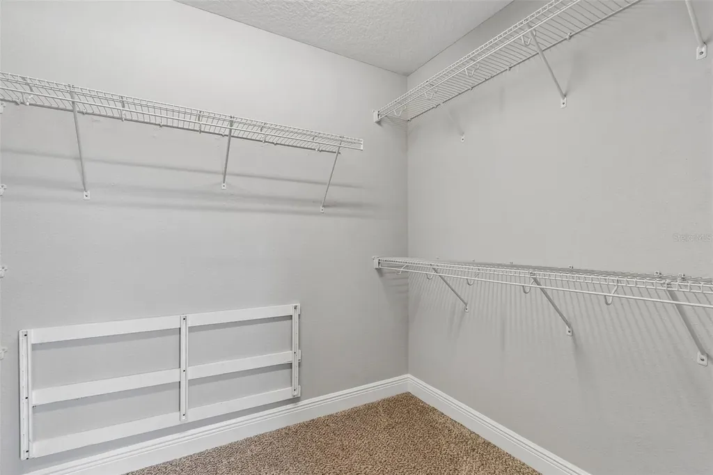 1216 E Giddens Avenue Tampa FL 33603